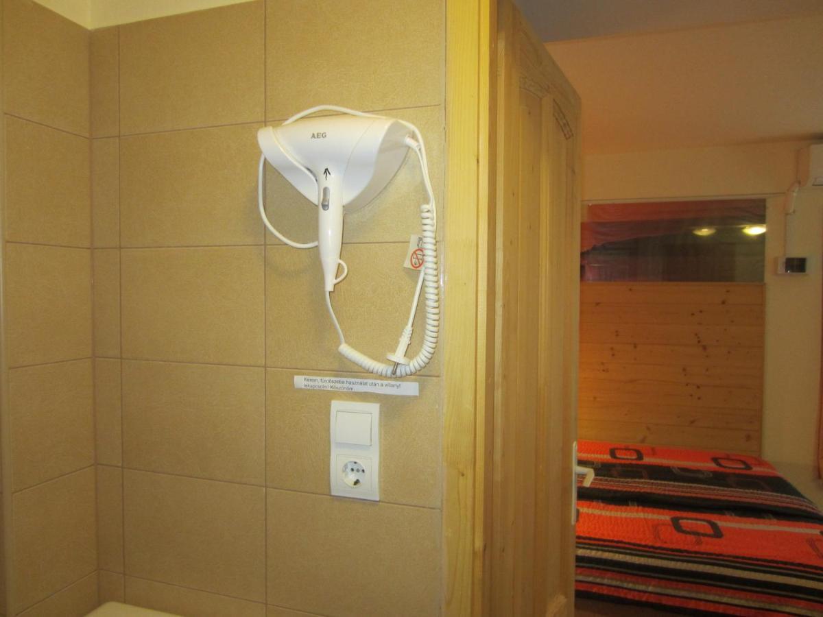 Elso Fecske Apartmanok Siófok Buitenkant foto