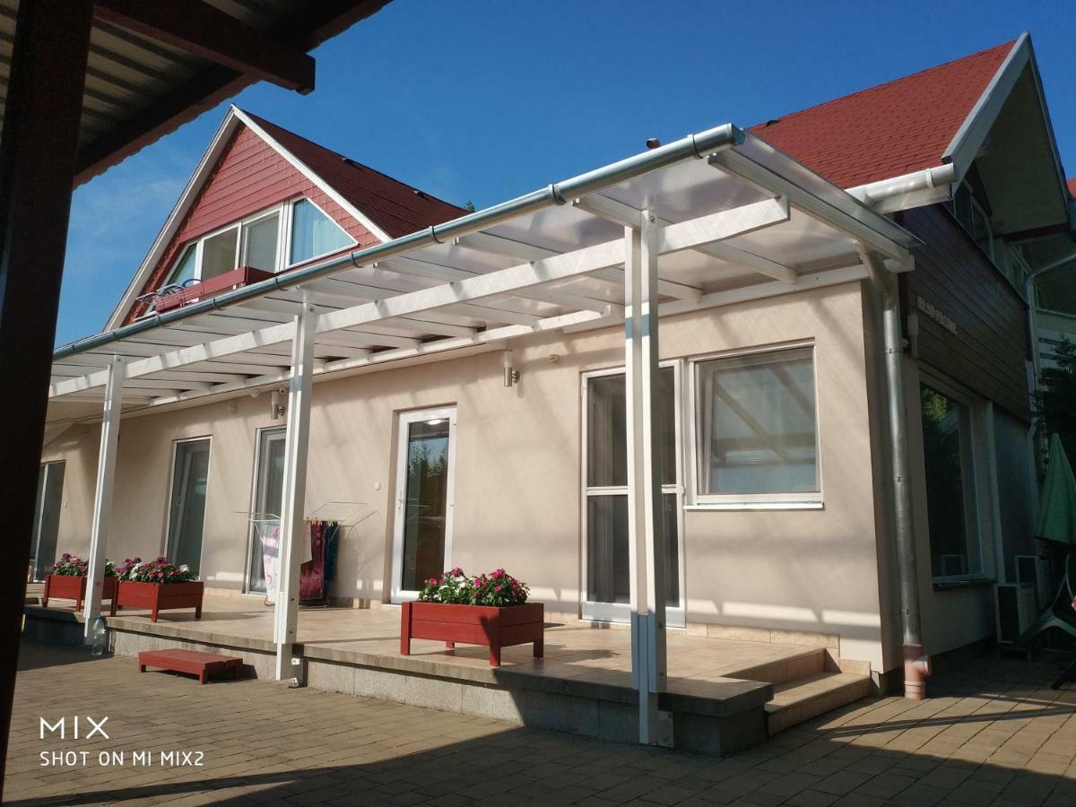 Elso Fecske Apartmanok Siófok Buitenkant foto